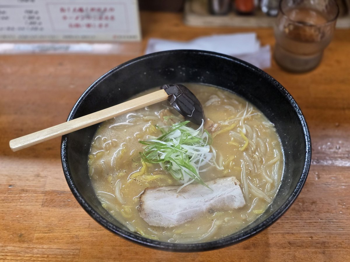 Mukku_ROOM2's tweet photo. 2年振りにやってきたよ🍜
#北海道 https://t.co/5Lzk3XXD7w