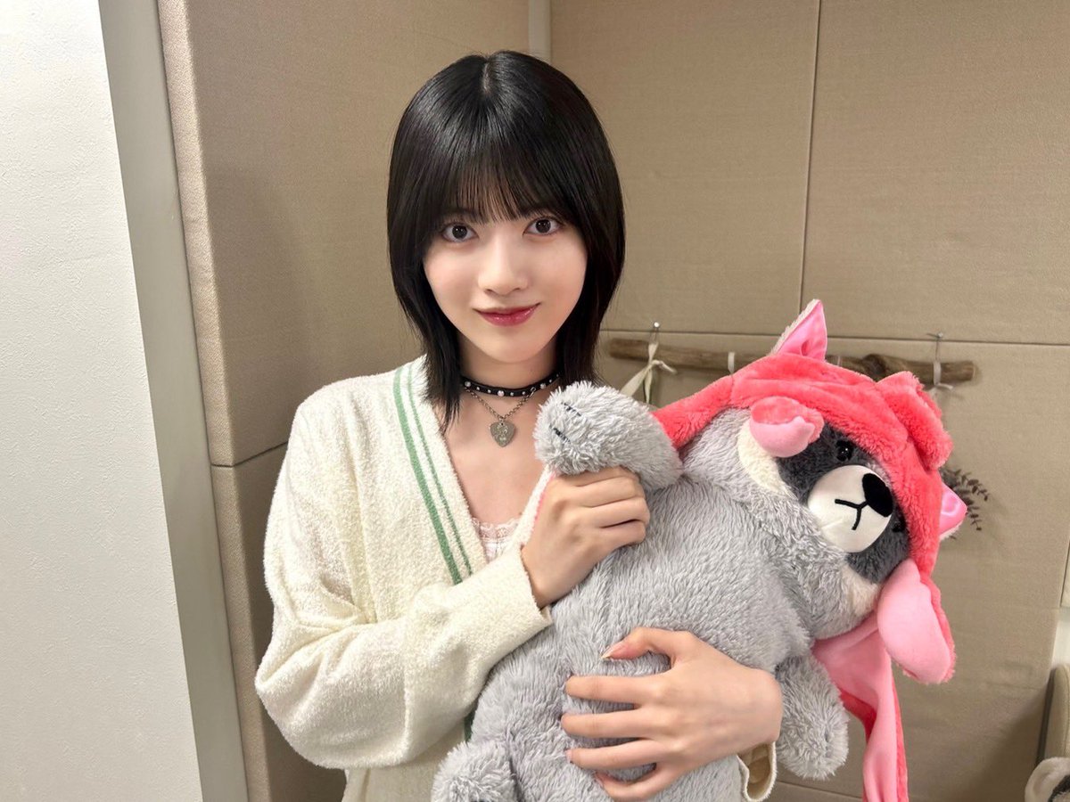 本日6月12日(木)21:00頃～、 #SHOWROOM 「#のぎおび」に #林瑠奈 が出演します🐙

皆さま、ぜひご覧ください🐱

showroom-live.com/46_hayashiruna

#乃木坂46