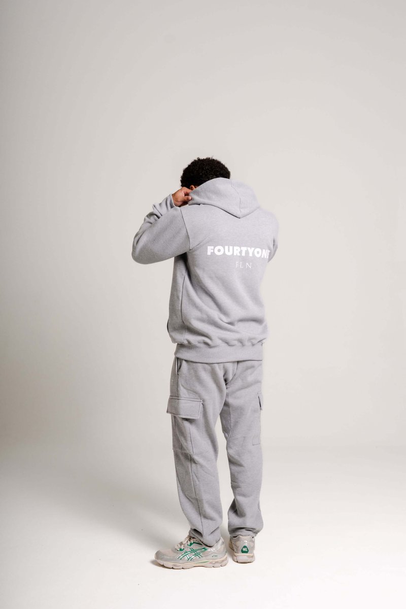 mathhcosta1's tweet photo. Hoje tem lançamento da coleção de inverno 41

lookbook disponível: https://t.co/0r10Jfm8B1 https://t.co/Z90B6cOBXU