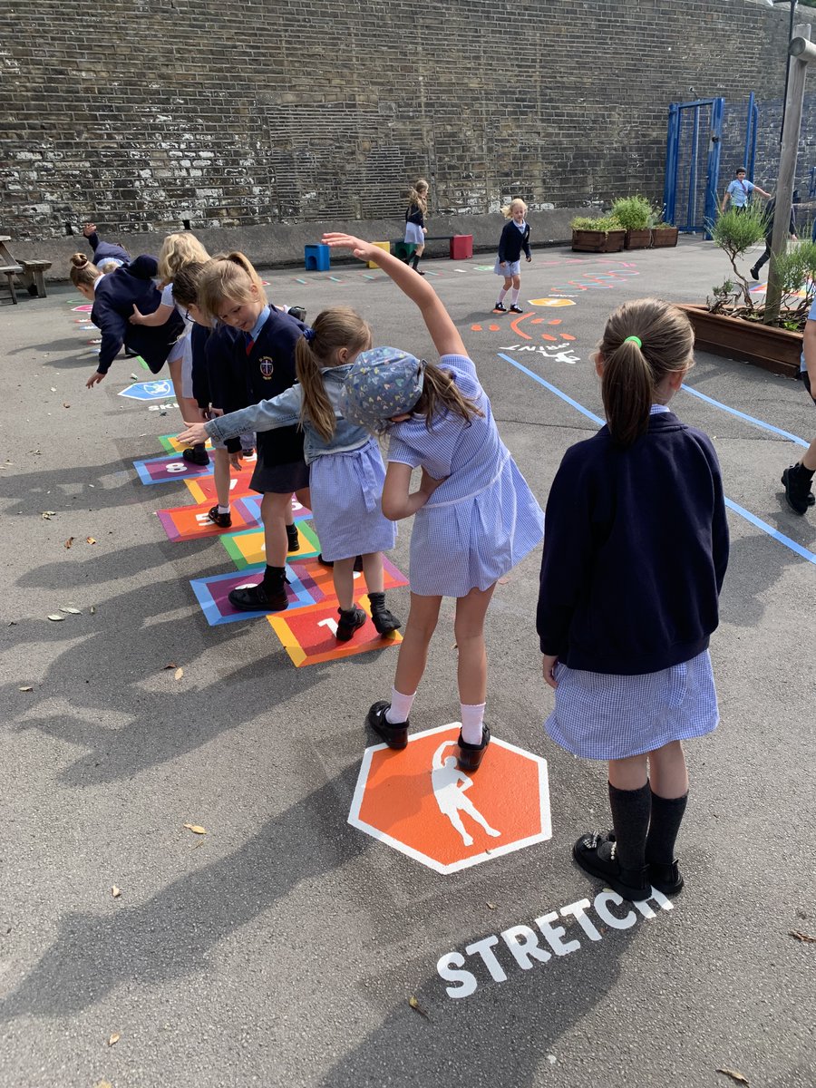 stjosephshx3's tweet image. We are LOVING our new playground! 😄