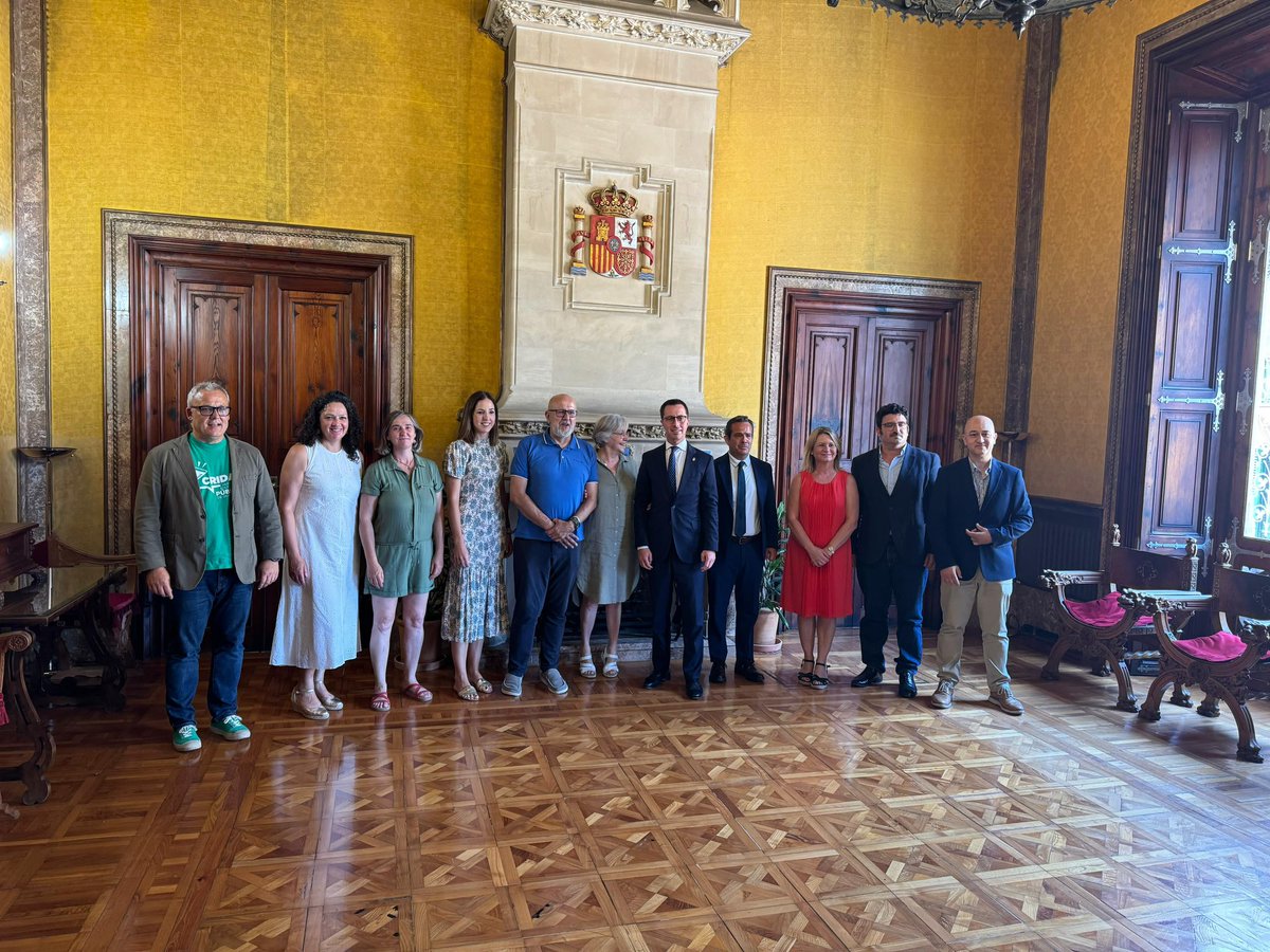 PSIB-PSOE Mallorca (@socialistesdmca) on Twitter photo Ens unim a la moció unànime al <a href="/ConselldeMca/">Consell de Mallorca</a> en favor de la Fundació Campaner i la seva feina incansable en la lluita contra la malaltia del Noma.
Un homenatge meresucut a la figura de’n Pep Campaner, tristament desaparegut l’any passat. Ens unim a la moció unànime al <a href="/ConselldeMca/">Consell de Mallorca</a> en favor de la Fundació Campaner i la seva feina incansable en la lluita contra la malaltia del Noma.
Un homenatge meresucut a la figura de’n Pep Campaner, tristament desaparegut l’any passat.