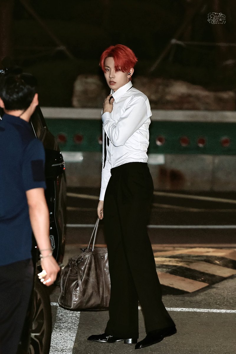 4ahs__'s tweet image. 250612

👔

#ENHYPEN #엔하이픈 
#HEESEUNG #희승