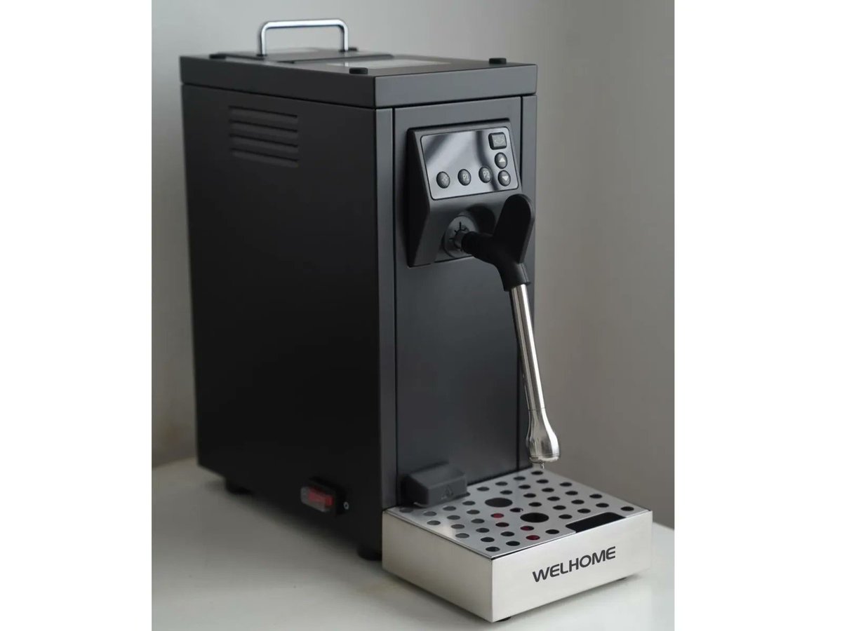 mpcoffeegear's tweet image. #WPM #ミルクスチーマー MS-130T #マットブラック
ミルクジャグを置くだけでハイクオリティのフォームミルクが作れるパワフルスチーマー。
#クーポン で5％OFF コード：2506
#エスプレッソ #エスプレッソマシン #珈琲 #コーヒー
mpcoffeegear.com/?pid=180849022