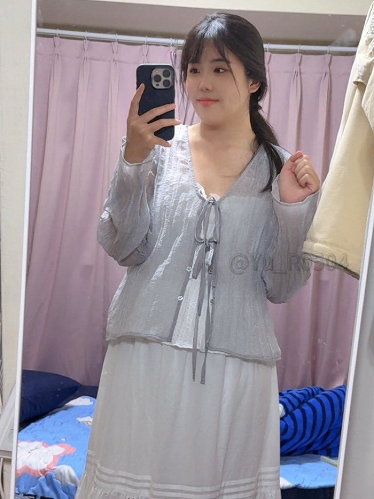 狗狗今天買新衣服😍

好有氣質的狗狗🫣

下個月出去玩要穿的😆

女生永遠不會覺得衣服多

只會覺得衣服少🤣🤣🤣 https://t.co/62Oa4HKMwc