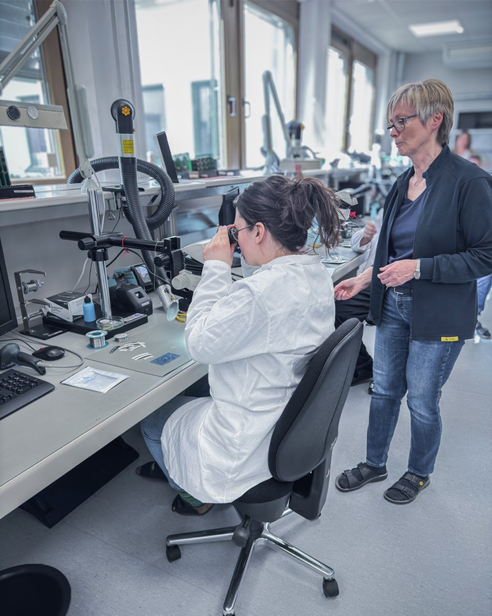 We had the opportunity to participate in a hands-on soldering training session – an excellent way to refresh our knowledge, enhance our technical skills, and collaborate in a practical setting. 💡⚡