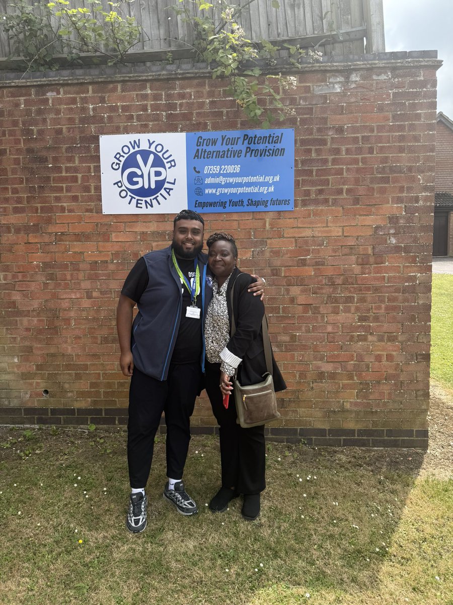 Thanks to <a href="/SouthLBC/">South Ward Councillor Charmaine Isles</a> for visiting our provision today and taking the time to see the incredible work we’re doing! Your support means a lot to us and our learners. 🙌 #CommunitySupport #EducationMatters