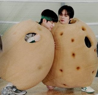 daengseung's tweet image. I potato you potato 🥔