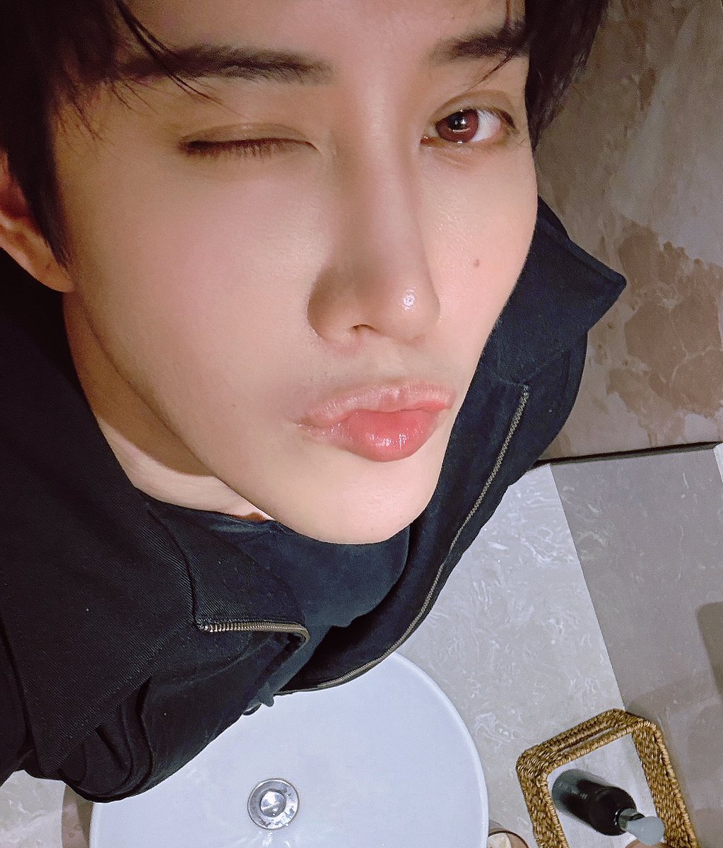 อยู่ดีๆก็อยากอ้อนอ่า ขออ้อนหน่อยได้ไหมคะ🥺 #ไมค์พิรัชต์ #m1keangelo #mikeangelo