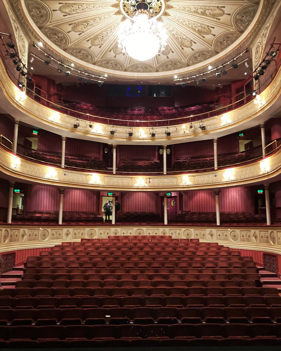 It’s a joy to be part of #byroyalappointment by @daisygoodwin. Audiences at <a href="/TheatreRBath/">Theatre Royal Bath</a> have been delightful. Touring until early August. Next stop <a href="/Everymanchelt/">Everyman Theatre</a>. <a href="/SAVAGESLondon/">Savages Personal Management</a>