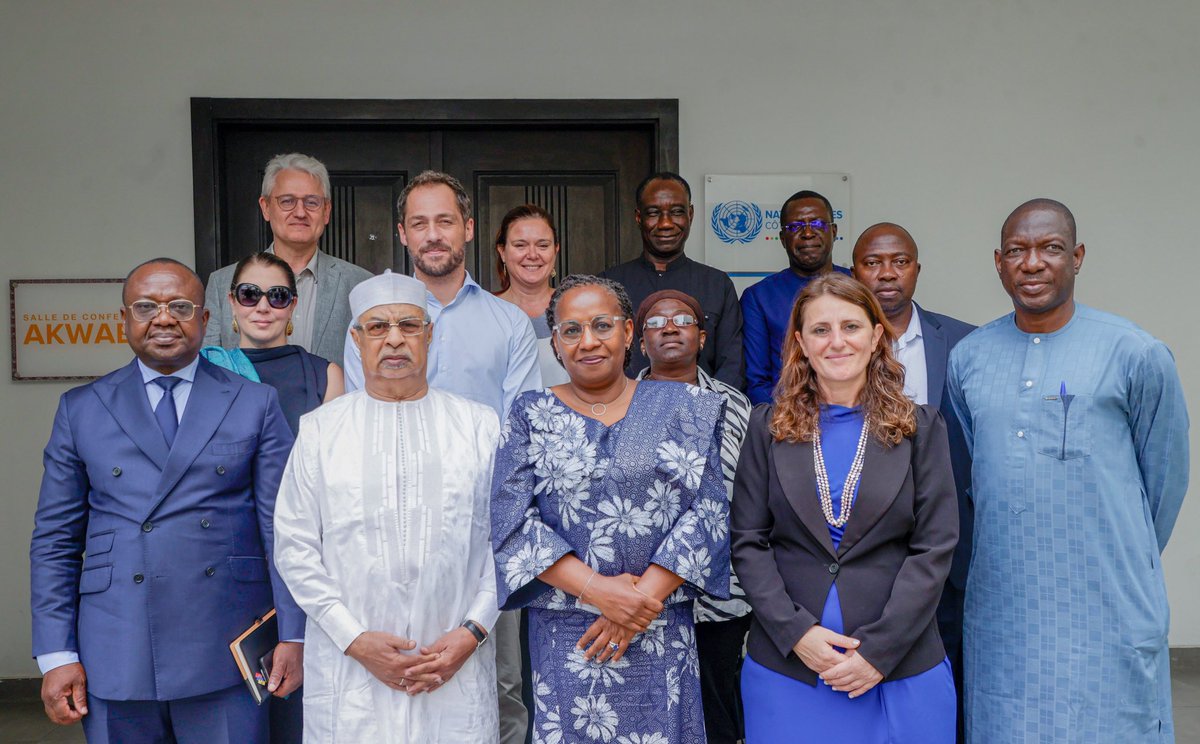 ONU_CIV's tweet image. 🗳️ Une mission d’évaluation préélectorale de l’@_AfricanUnion, conduite par SEM Mahamat Saleh Annadif, est en #CIV jusqu’au 15 juin. Sa rencontre avec l’équipe dirigeante de l’@ONU_CIV a souligné l’importance d’élections apaisées pour la paix &amp;amp; le développement durable. #ODD16