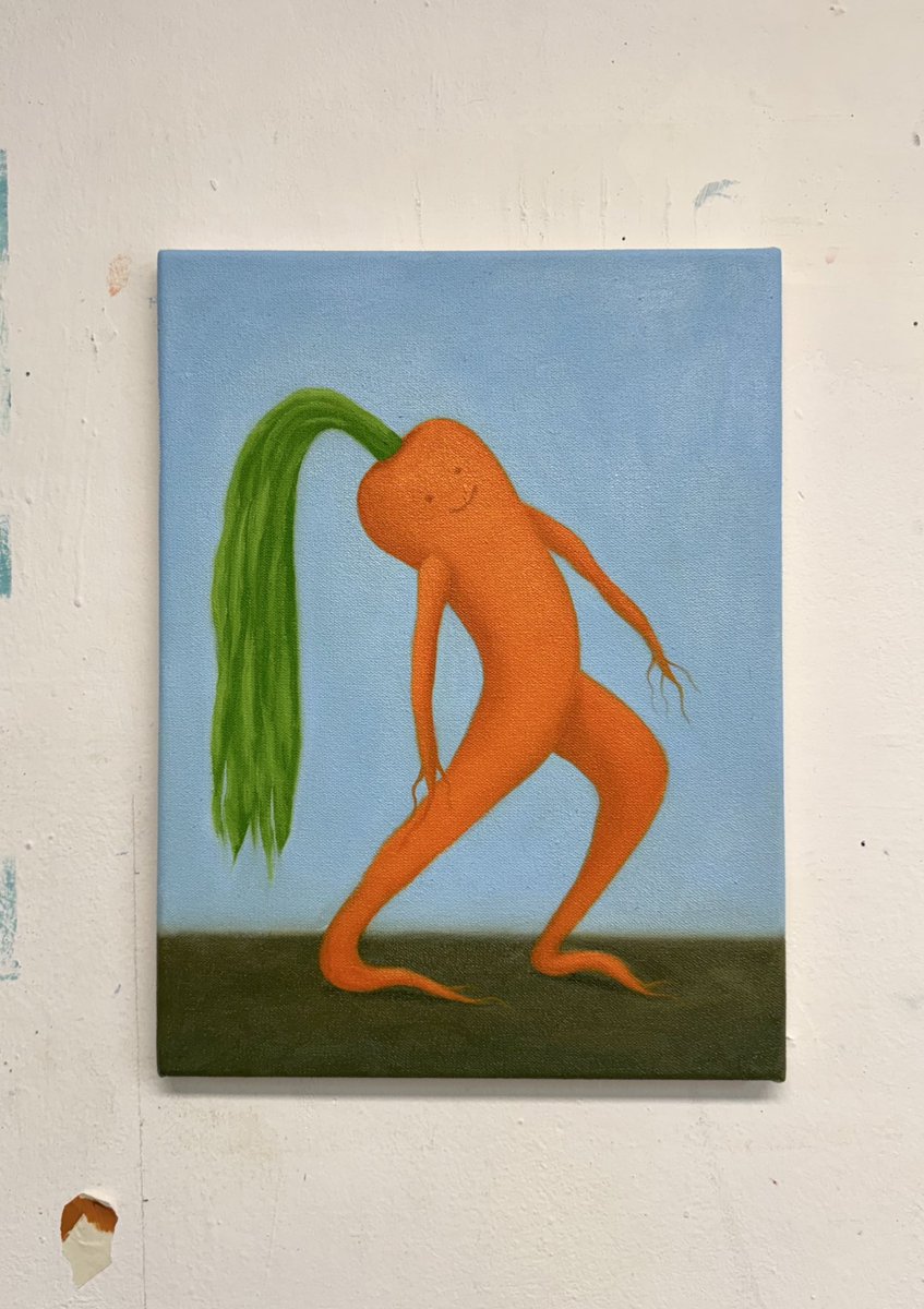 A carrot 🥕🥕🥕