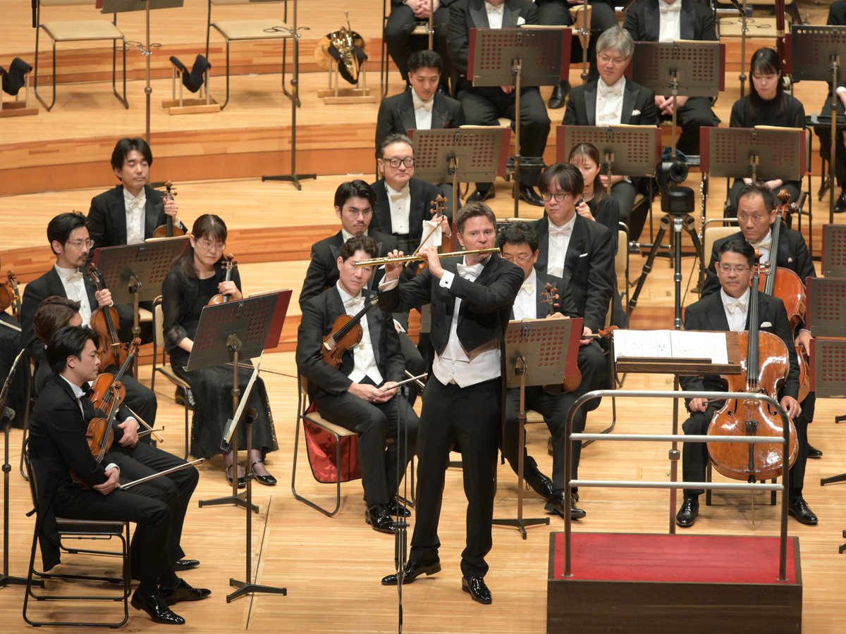 NHKSO_Tokyo's tweet photo. 【N響 本日の #アンコール】
第2040回 定期公演 Bプログラム 1日目
2025年6月12日(木)
#サントリーホール

#N響 #nhkso #KarlHeinzSchütz #Ibert

#イベール／無伴奏フルートのための小品

フルート：#カール・ハインツ・シュッツ

[Today's Encore]
Ibert / Pièce pour Flûte seule

Flute: Karl-Heinz Schütz