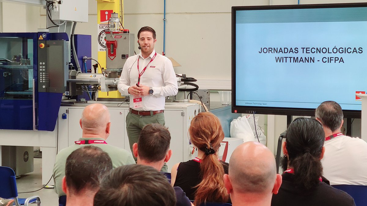 Continúan en <a href="/cifpa_aragon/">CIFPA-FP ARAGÓN / CRN Logística y Transporte</a> las Jornadas Tecnológicas Wittmann. En este evento se ha hablado de Sostenibilidad y eficiencia en procesos de inyección  y se ha trabajado con una célula Wittmann completa.
<a href="/fp_aragon/">FP Aragón</a> <a href="/todofp/">TodoFP</a> <a href="/GobAragon/">Gobierno de Aragón</a> <a href="/educaciongob/">Ministerio de Educación, FP y Deportes</a>