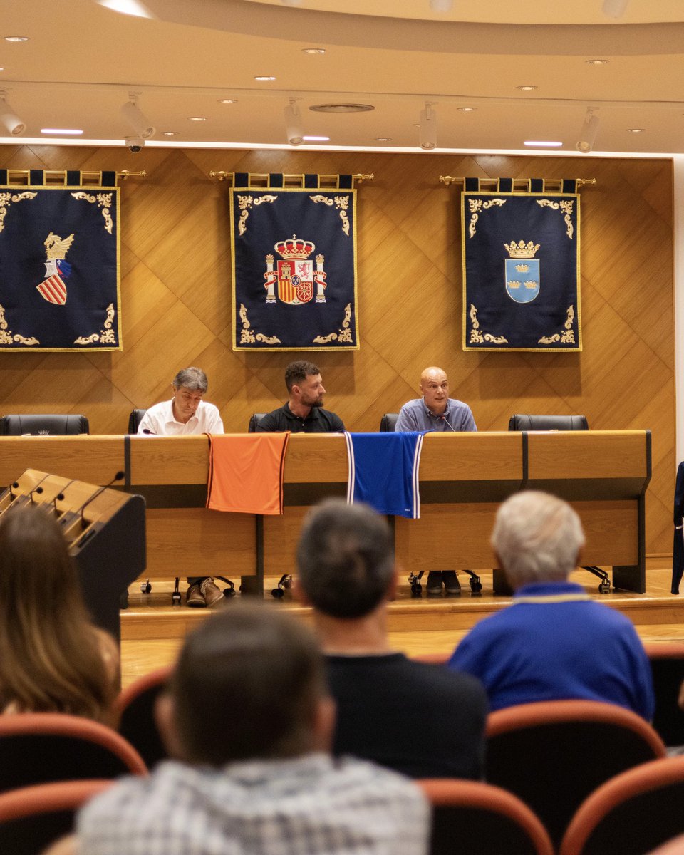 𝗔𝗦𝗔𝗠𝗕𝗟𝗘𝗔 𝟮𝟬𝟮𝟱. 👥

(Abrimos hilo🧵.)