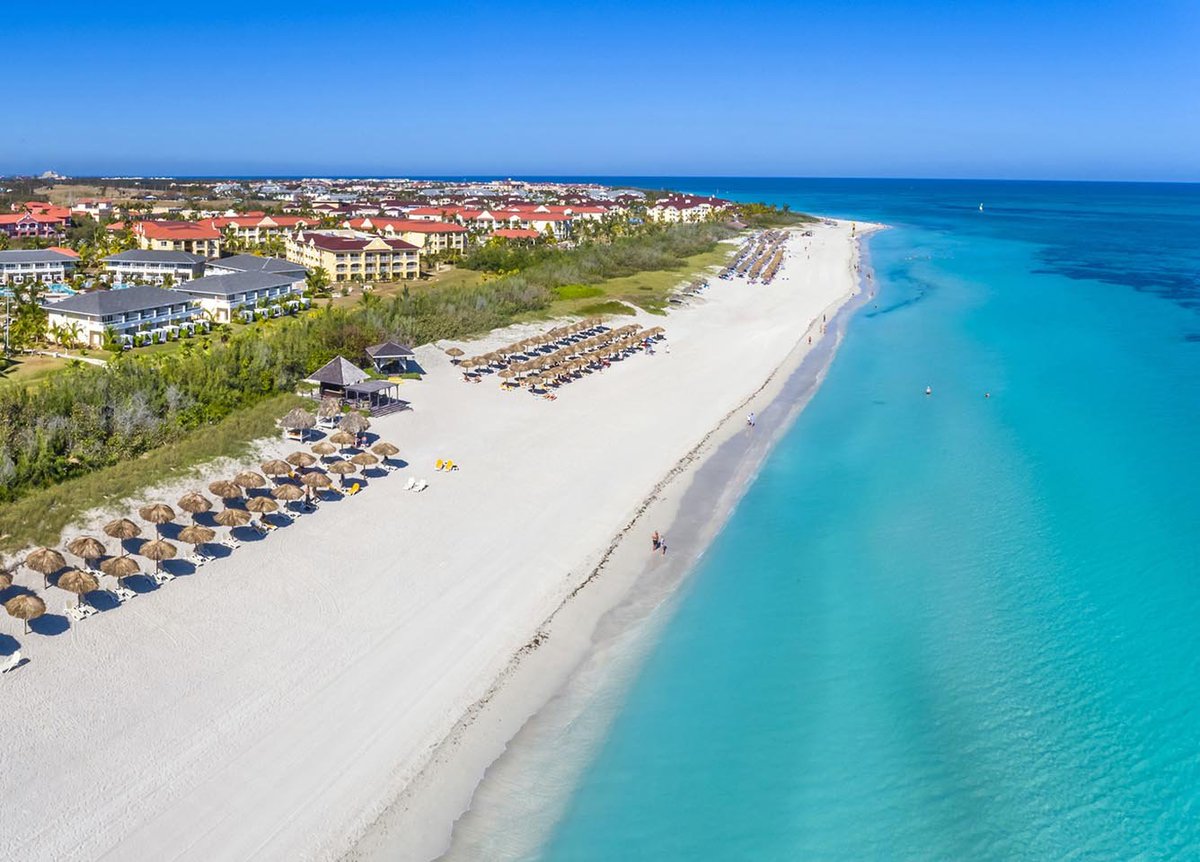 Expertos de Centro Internacional de Formación en Gestión y Certificación de Playas han seleccionado a playas de #Cuba en Varadero, Cayo Santa María, Trinidad y Holguín entre las mejores de 2025.

Reconocen sus bellezas y programas de sostenibilidad costera turismo responsable.