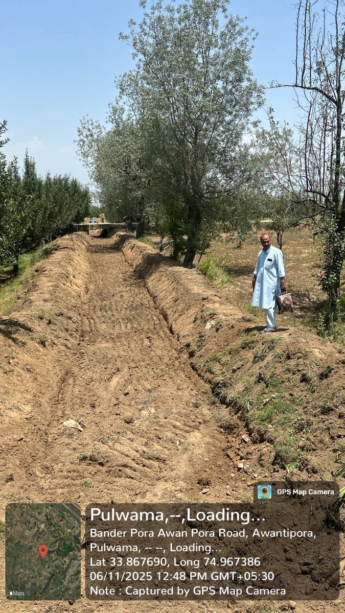 MLA Pulwama (@mlapulwama) on Twitter photo Facing climate-induced heatwaves and dry spells, Kashmir battles an irrigation crisis. In response, Pulwama RDD is reviving dead canals, springs & karewas under #MGNREGA to restore water access <a href="/IndiaMGNREGA/">MGNREGA, MoRD, GoI</a> <a href="/MoRD_GoI/">Ministry of Rural Development, Government of India</a> <a href="/dcpulwama/">Deputy Commissioner Pulwama</a> Facing climate-induced heatwaves and dry spells, Kashmir battles an irrigation crisis. In response, Pulwama RDD is reviving dead canals, springs & karewas under #MGNREGA to restore water access <a href="/IndiaMGNREGA/">MGNREGA, MoRD, GoI</a> <a href="/MoRD_GoI/">Ministry of Rural Development, Government of India</a> <a href="/dcpulwama/">Deputy Commissioner Pulwama</a>