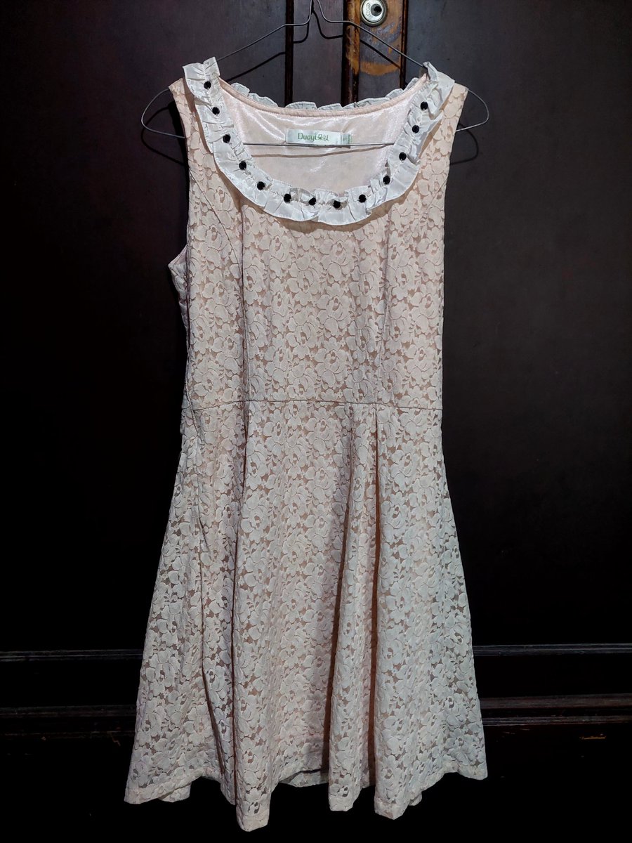 runathekid's tweet photo. wts want to sale preloved top and dress start from 10k-25k 🙌🏻

☆ chinese top 20k
☆ dress pink 25k
☆ baby blue korean top 20k
☆ white top 15k

bisa nego, bisa 🍊 https://t.co/0YMJZwU9Y7