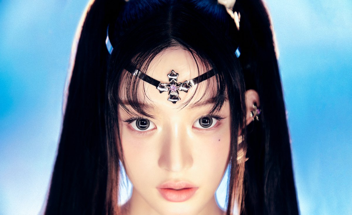 BELIFTLAB's tweet photo. #ILLIT ‘bomb’ Concept Photo (MAGIC BOMB Ver.) - #MINJU #민주

#아일릿 #ILLIT_bomb #MAGIC_BOMB https://t.co/jxon47Es6V