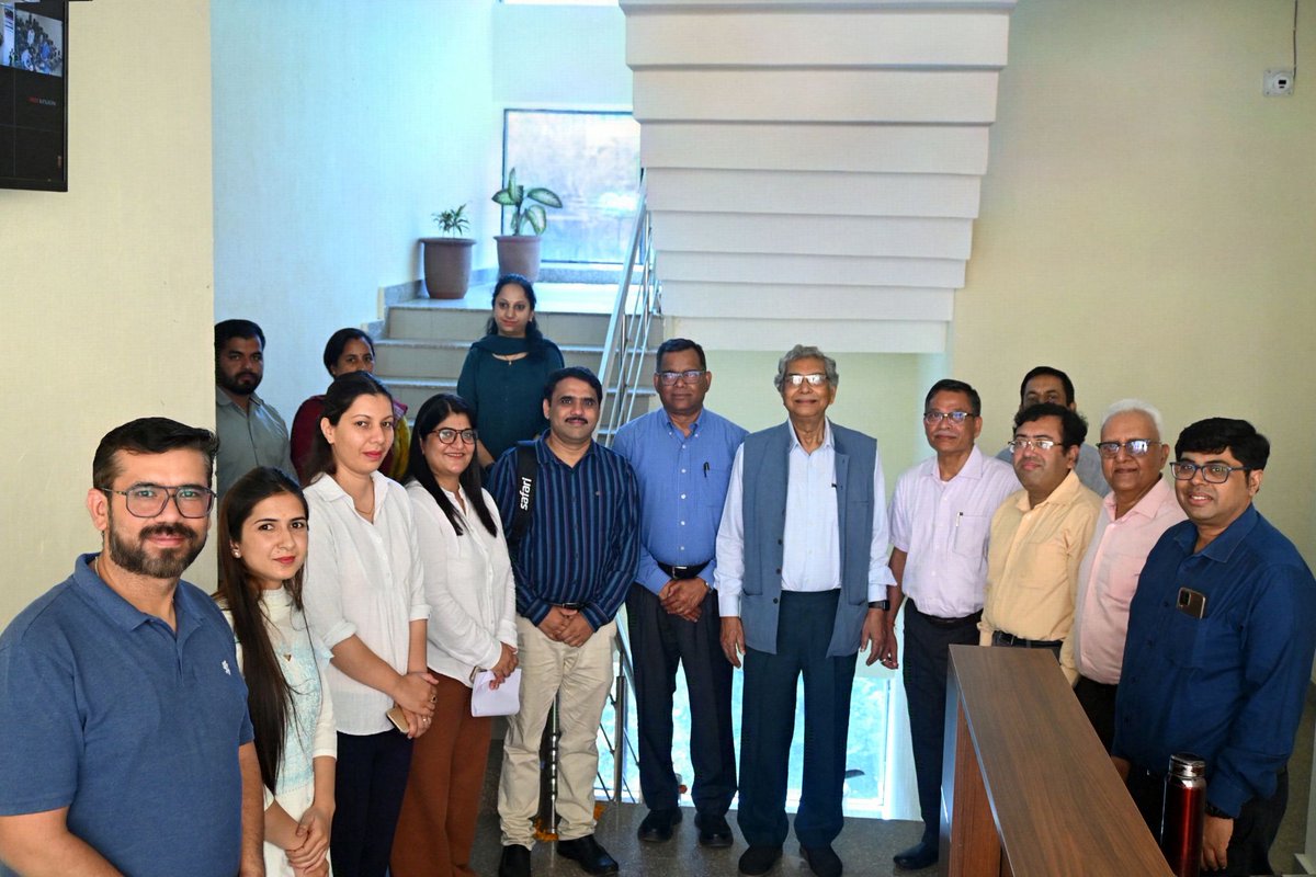 IITMandiiHub's tweet image. A 5KW solar hybrid plant, built by our trainees under PMKVY 4.0, is now powering the HBT skill center 🌞
inaugurated by Prof. Hiranmay Saha, Chairman of Agni Green Power Limited , a 30 years old reputed Solar Energy company and Distinguished Professor of JIS IASR.