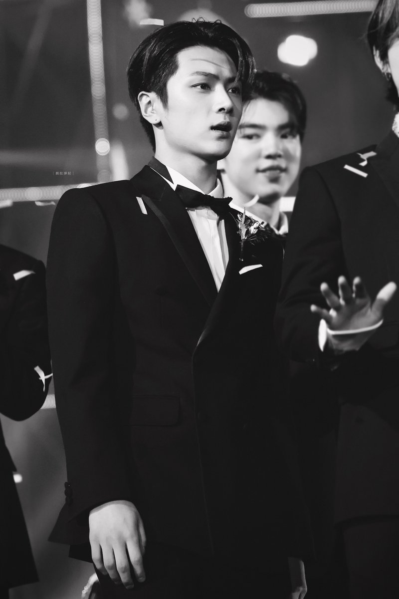 카키젱 tweet media