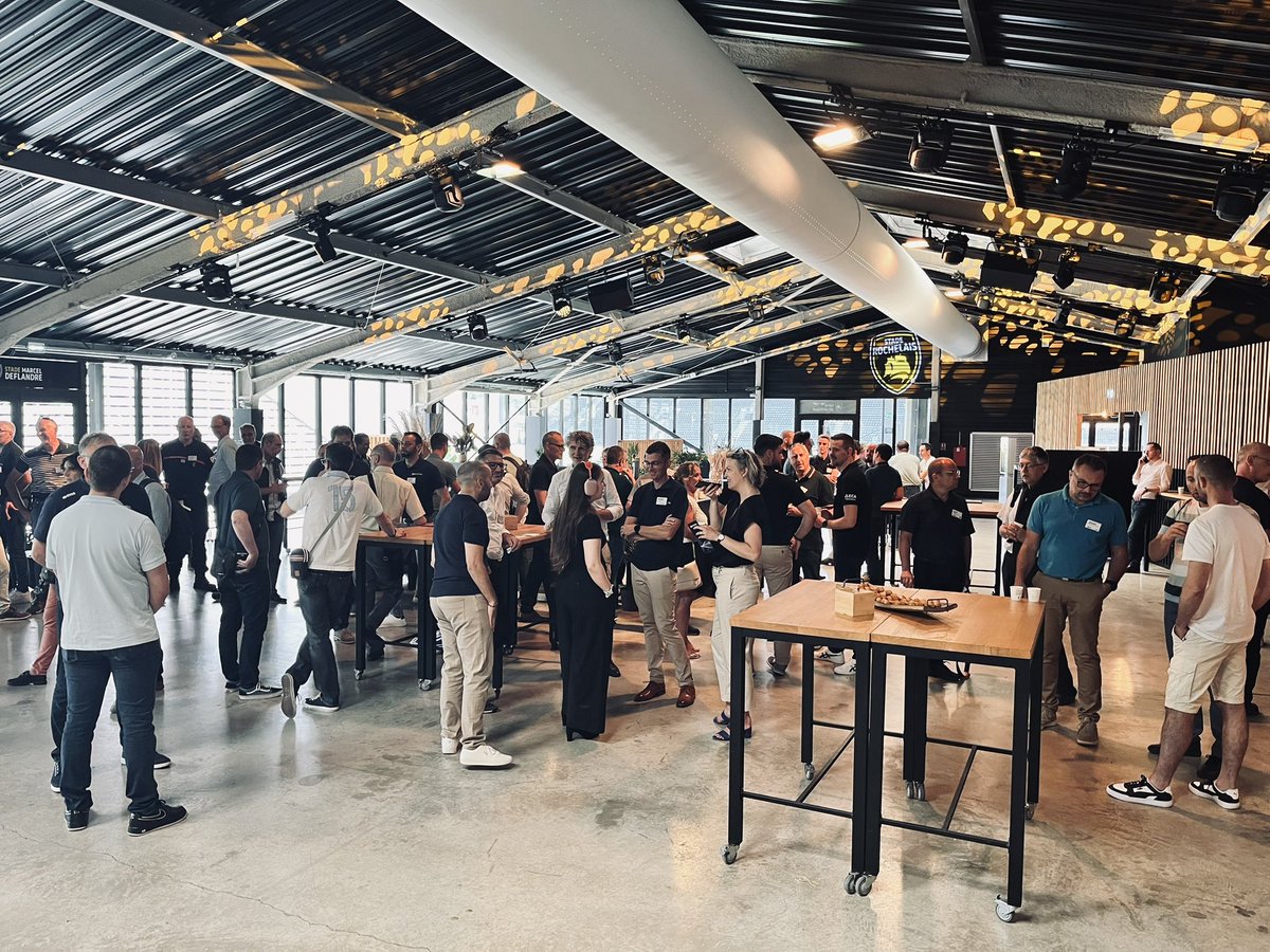 🚀 C’est parti pour le #SystelDay !
Clients, partenaires et collaborateurs réunis pour une journée pleine d’innovations, ateliers, et surprises.

40 ans d’innovation, et ce n’est que le début ! ✨
#Innovation #Tech #IA #Networking