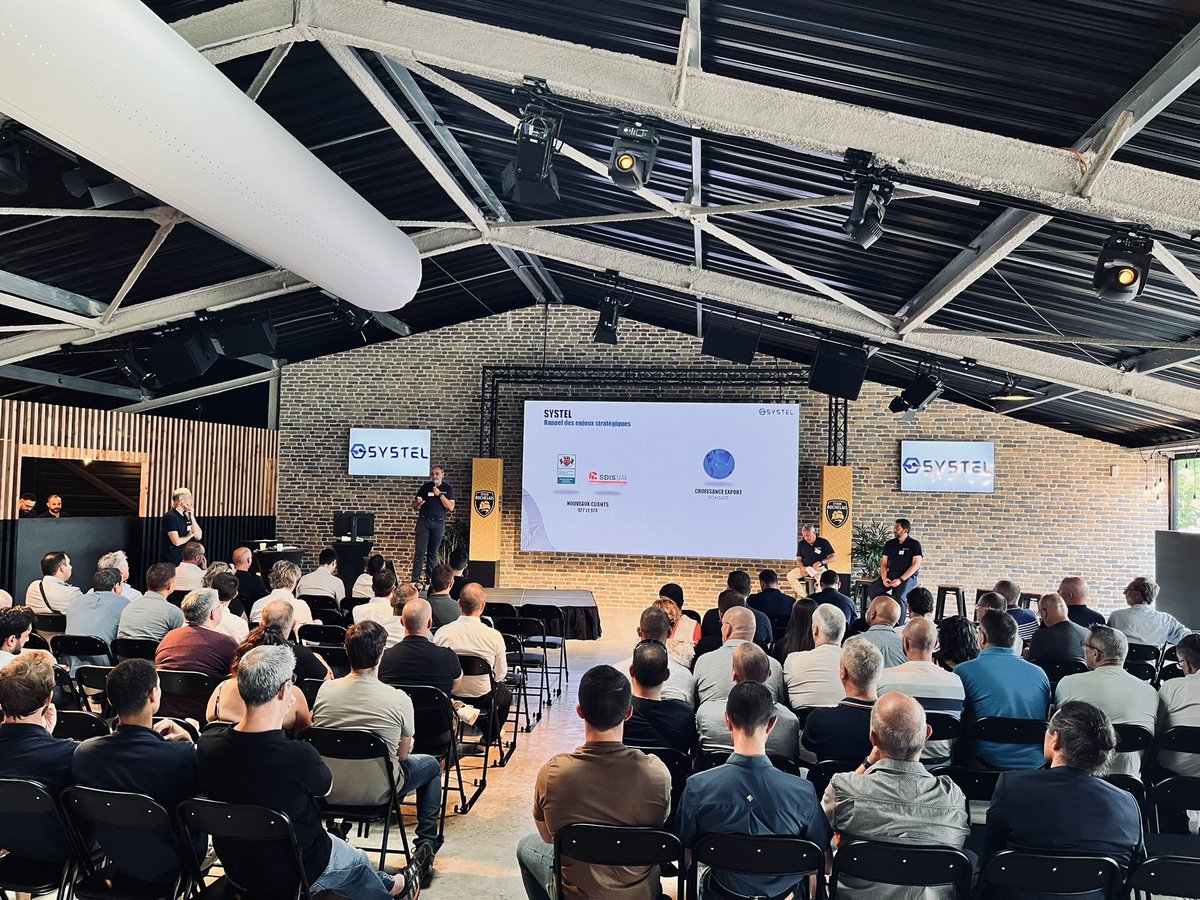 SYSTEL_SA's tweet photo. 🚀 C’est parti pour le #SystelDay ! Clients, partenaires et collaborateurs réunis pour une journée pleine d’innovations, ateliers, et surprises.

40 ans d’innovation, et ce n’est que le début ! ✨
#Innovation #Tech #IA #Networking https://t.co/gxgwvrdzq0