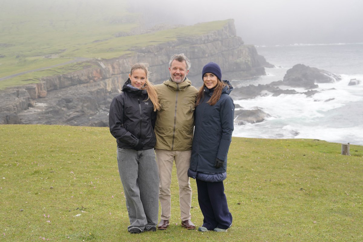 Tinganes's tweet image. Highlights from the first day and a half of the 🇩🇰 Royal Visit to the 🇫🇴 Faroe Islands.