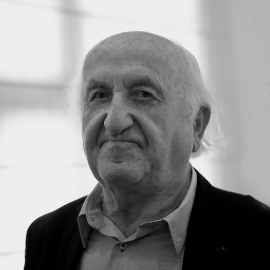 Fundación Antonio Pérez (@fapoficial) on Twitter photo 📢Mañana, 13 de junio, rendimos un homenaje póstumo a nuestro creador y amigo 𝗔𝗻𝘁𝗼𝗻𝗶𝗼 𝗣𝗲́𝗿𝗲𝘇, quien con su curiosidad y talento, ha dejado una huella imborrable en la cultura de Cuenca.
@ViveCuencaUCLM <a href="/DipuCuenca/">Diputación de Cuenca</a> #FundaciónAntonioPérez 📢Mañana, 13 de junio, rendimos un homenaje póstumo a nuestro creador y amigo 𝗔𝗻𝘁𝗼𝗻𝗶𝗼 𝗣𝗲́𝗿𝗲𝘇, quien con su curiosidad y talento, ha dejado una huella imborrable en la cultura de Cuenca.
@ViveCuencaUCLM <a href="/DipuCuenca/">Diputación de Cuenca</a> #FundaciónAntonioPérez