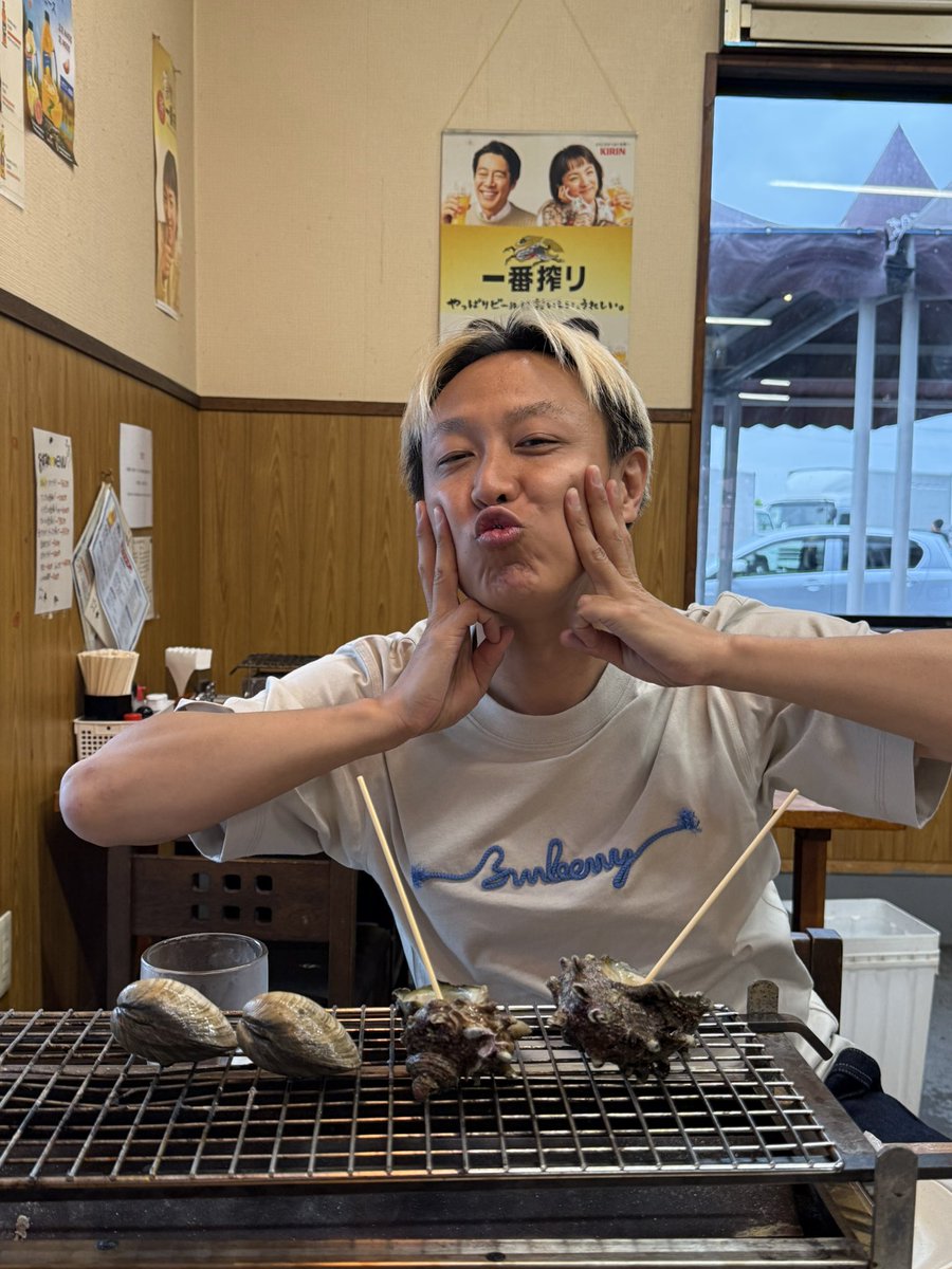 定期的にしんいちとご飯行くんだけど今回は木更津で海鮮食べた🤤ご馳走様でした https://t.co/aWj4yigRRB