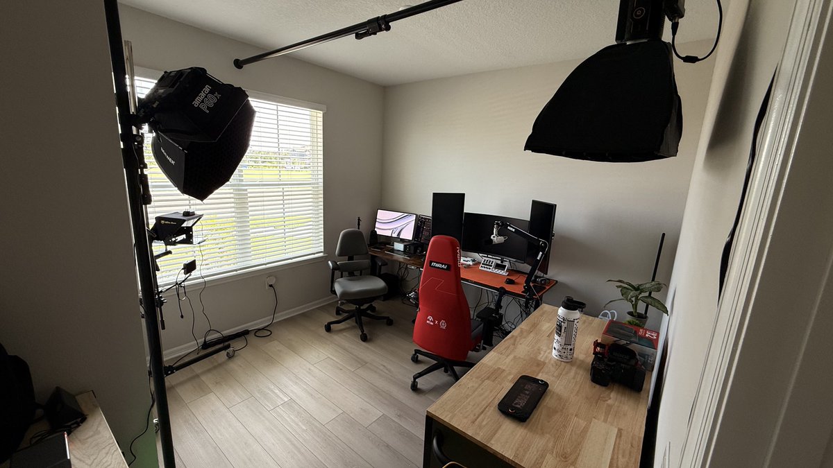 I’m re building my entire desk setup. I need both my editing station and my gaming setup to live on one desk.

Has anyone done this? Need recommendations on cable management, monitor risers, accessories, desks, all of it.

Tired of having 2 mismatched desks side by side.