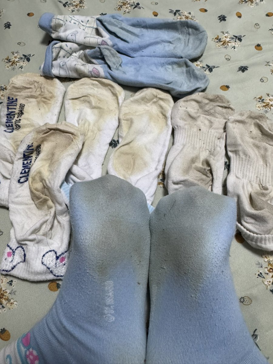 黄推福利内容 - 云朵小羊的原味屋的精彩图片 福利姬云朵小羊的原味屋分享的黄推图片4 - 网红私拍内容