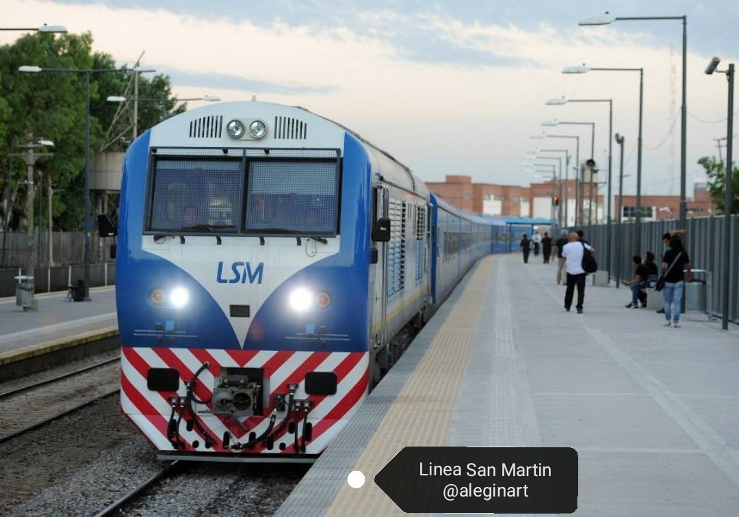 aleginart's tweet image. #TrenSanMartín circula con #demoras y #cancelaciones por colisión con una persona en Paso a Nivel Rivadavia, José C. Paz.

@ernestoarriaga @VTVinfo @solotransito