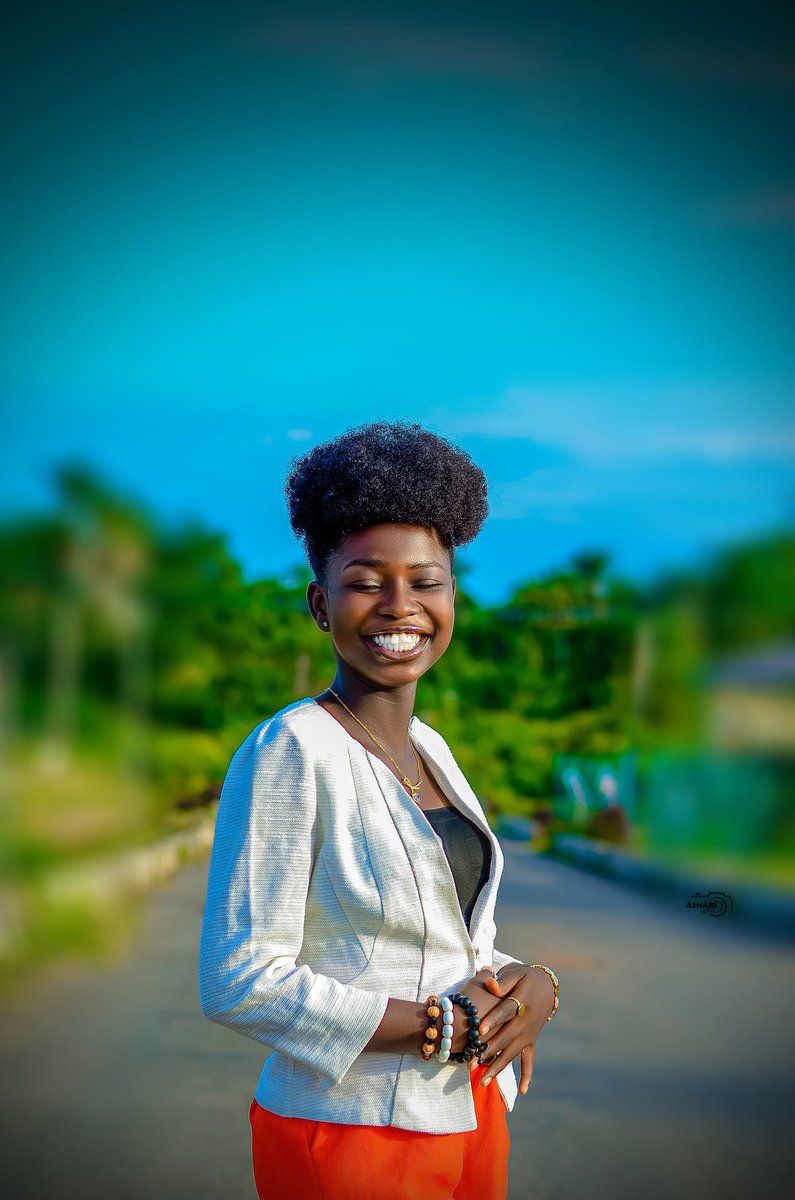 afolakeashabi's tweet photo. Happy birthday dear 🎉 https://t.co/a6x6fpXk8h