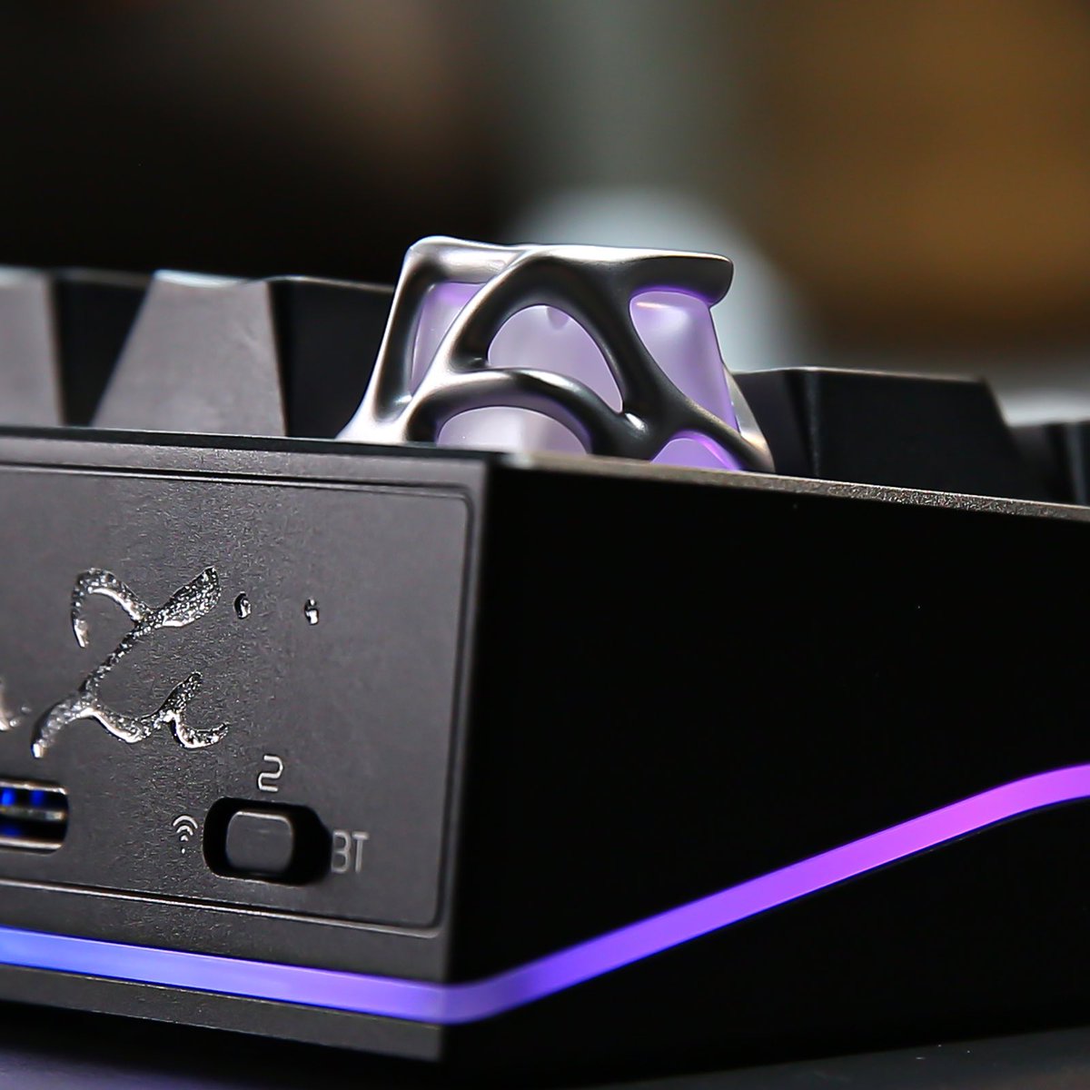 YUNZII Metal Texture Artisan Keycap is now in stock on Yunzii official store 🔥🔥🔥

yunzii.com/products/yunzi…