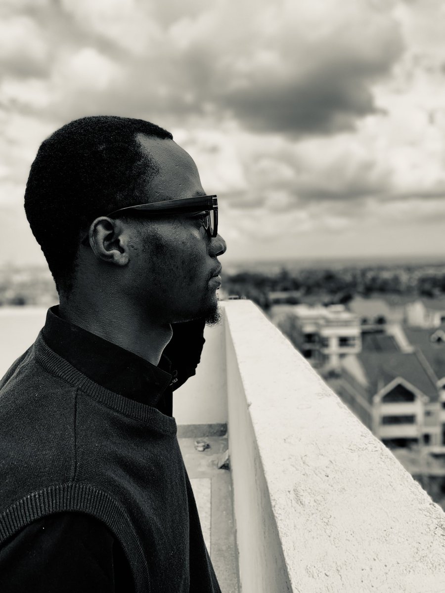 josephmangubu44's tweet photo. Le Congolais est cet homme sur terre qui lorsqu’un acteur politique fait ses devoirs et obligations pour la population, il prend cette responsabilité en une faveur et pas un droit (privilège). Ils ne font que faire ce qu’ils doivent faire. Ils sont obligés. https://t.co/pfL2mKeNM8