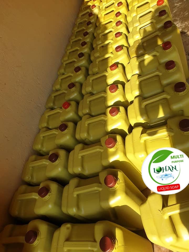 lohanliquidsoap's tweet image. Lohan multipurpose liquid soap 6 in different sizes
We deliver to different parts in uganda
Watsap /Call us: 0771 562169 
#lohan #liquidsoap #kampala #cleaningproducts