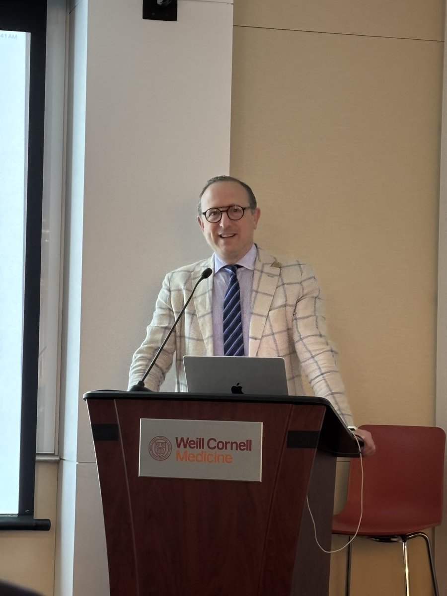 WCMGIM's tweet image. Our 8th Annual Primary Care and Hospital Medicine Innovations has begun with opening remarks from Dean Robert Harrington and Dr. Myles Wolf welcoming attendees! #PCIHM25 @WeillCornell @WCMDeptofMed