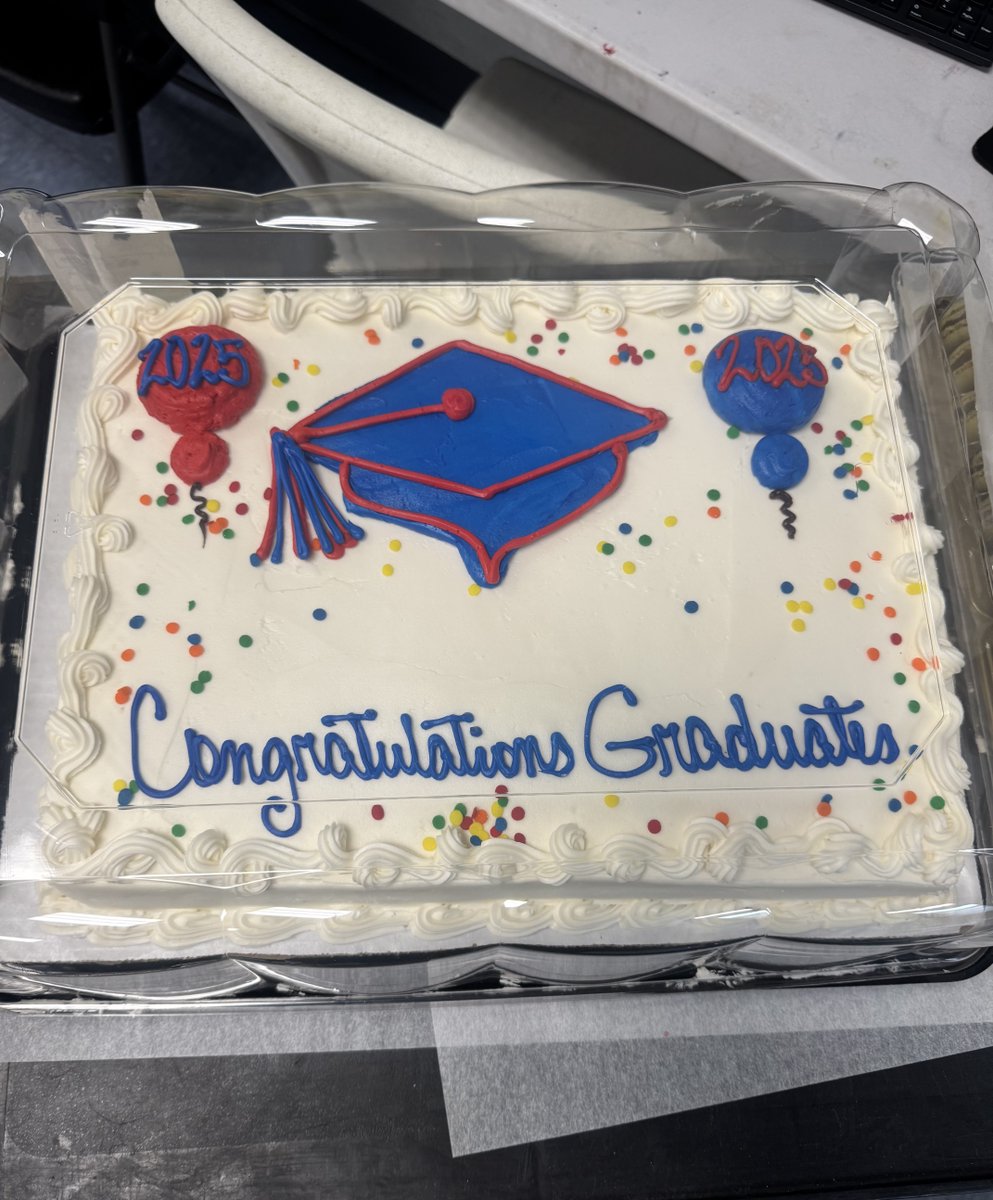 🎓 Congrats to our amazing grads!

Kenneth, our 2025 Youth of the Year, is a Laney HS grad with plans to become an animator. Zayahnie is graduating from Isaac Bear &amp; starting her sophomore year at UNCW!

We’re so proud of you both! 🌟
#ClassOf2025 #BGCSENC #GreatFuturesStartHere