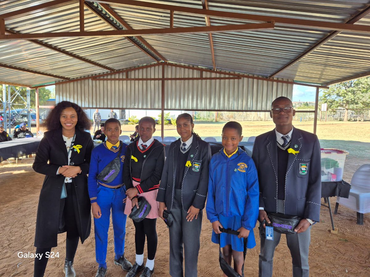 IbisRH's tweet image. 🩸 In commemoration of Menstrual Hygiene Day, we went to Rite Primary School in Limpopo, raising awareness and sharing resources about menstruation and period stigma with young people.💖✨ 

#MenstrualHygieneDay #PeriodFriendlyWorld! #AddYourVoice #AfricaRegion #IbisAfrica