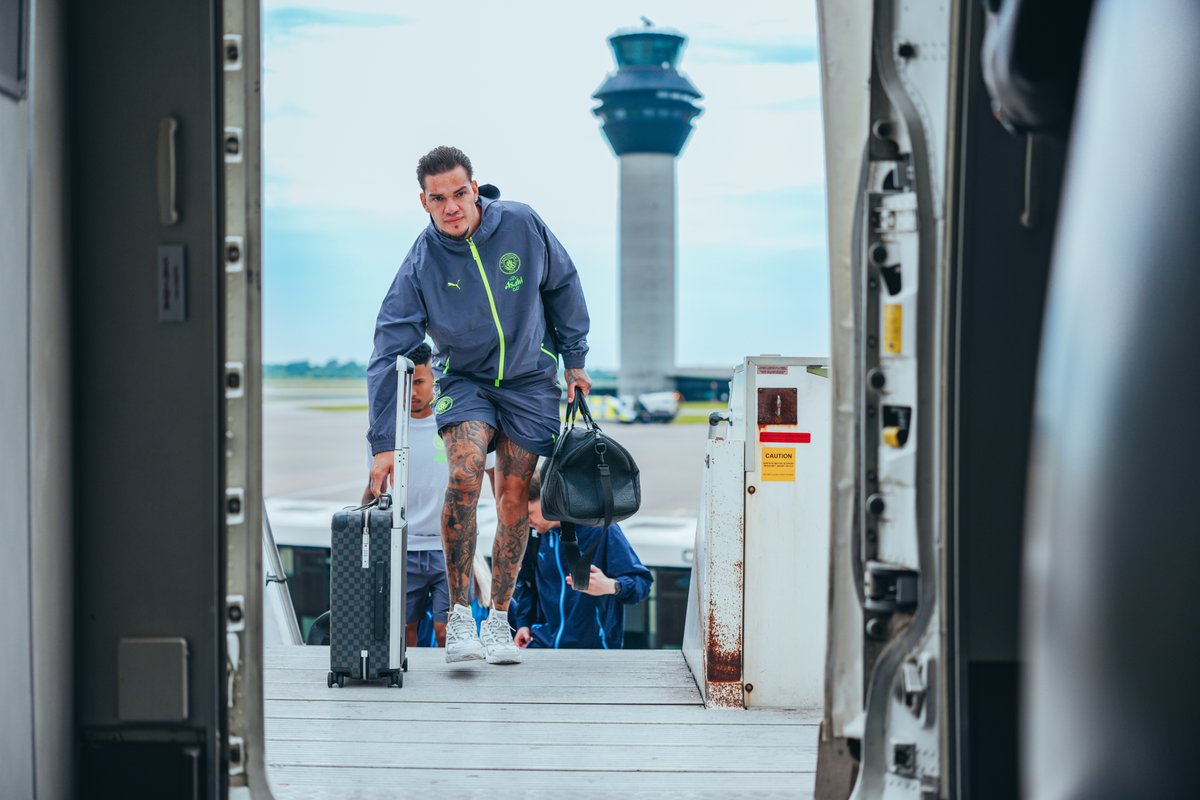 ManCity's tweet photo. Next stop: The USA 🇺🇸

@FIFACWC | June 14 - July 13 | Every Game | Free | https://t.co/qHE6dSCgcV | #FIFACWC #TakeItToTheWorld https://t.co/PCyUbK9lul