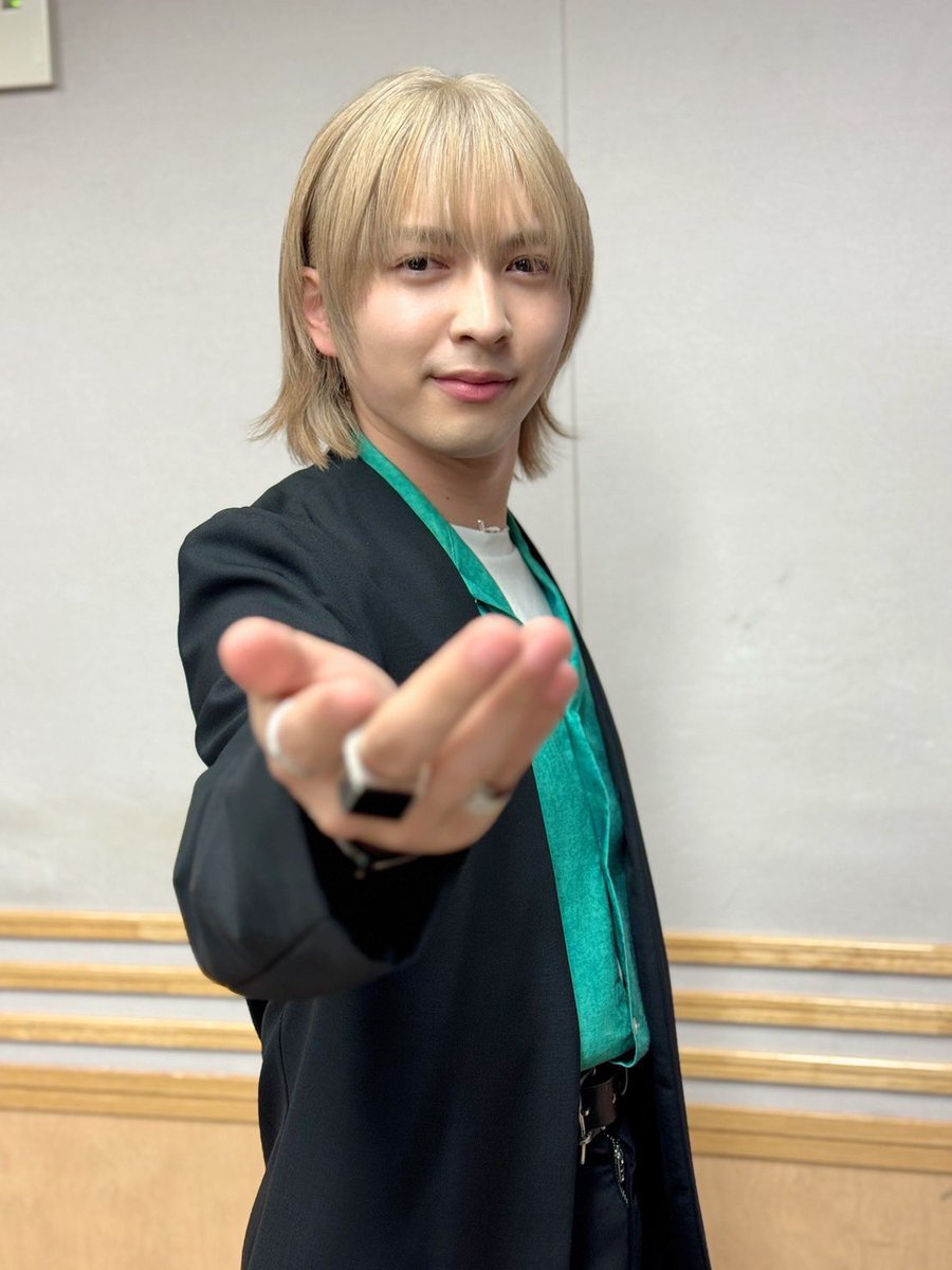 吉田仁人 の #レコメン！ スタート💖 ＼ 今日も3時間よろしくお願いし