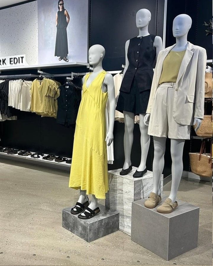 Timeless styles you’ll want to repeat and rotate, in store now at Primark!✨ 

#Primark #TheEdit #InStoreNow