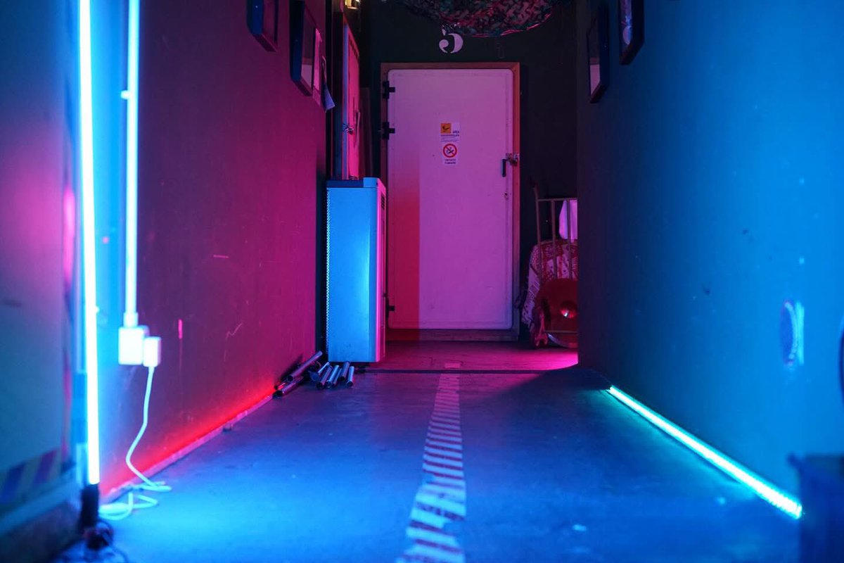 RockstarFrame's tweet image. Frames from the scenes
#SexToy(s)