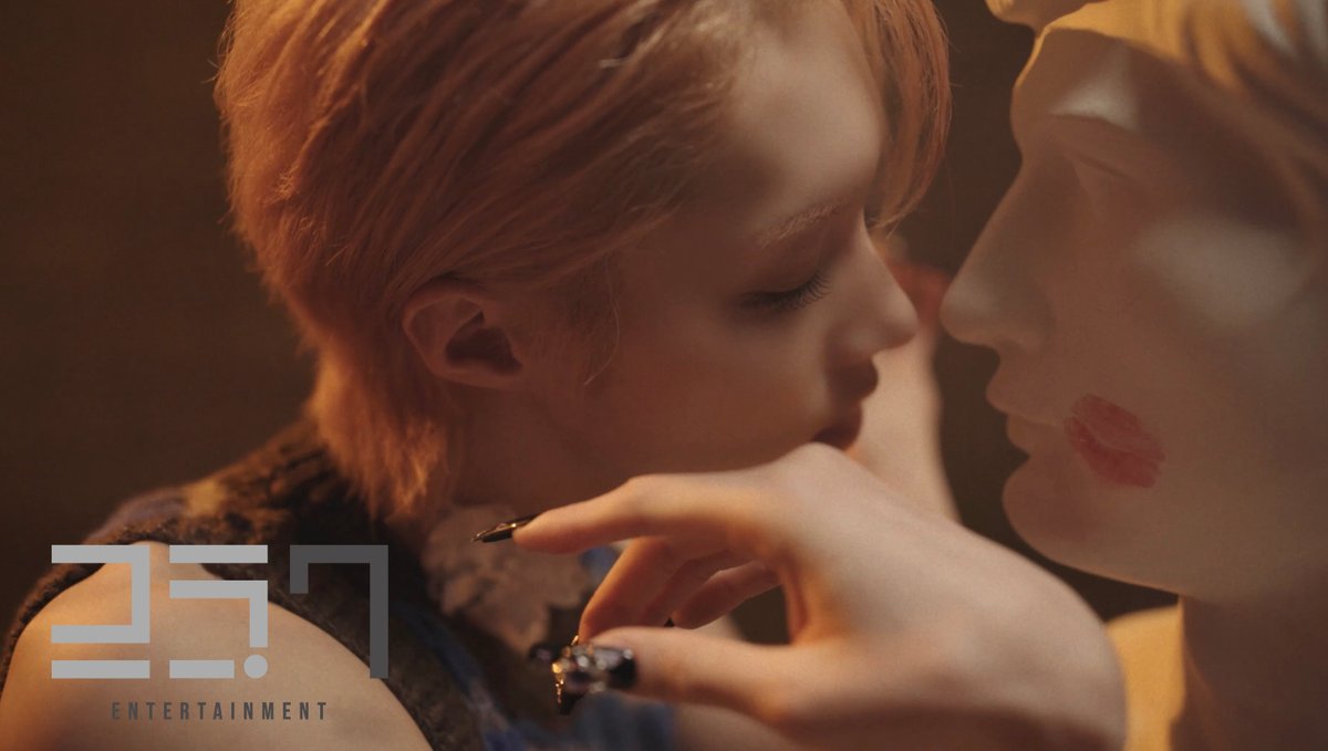 XLOV_official's tweet image. XLOV 엑스러브 '1&amp;amp;Only' MV

🔗youtu.be/NBZgirj_C2Y

#XLOV #엑스러브
#1andOnly #XLOV_1andOnly
#I_ONE #XLOV_I_ONE