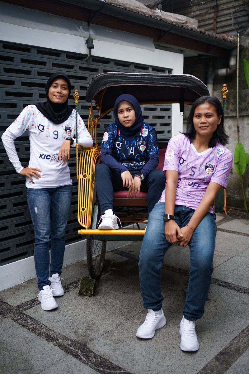 FOOTBACK • PRO tweet media