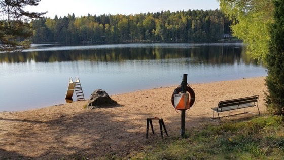 #Perjantairastit pitää tämän viikon Jukola-taukoa. Seuraavan kerran #Peikkometsä’än pääsee juhannussunnuntaina 22.6., kun vuorossa on perinteiset #Juhannusrastit Varvolla. Sauna on tietysti taas lämpimänä. #kuntorastit #Salo