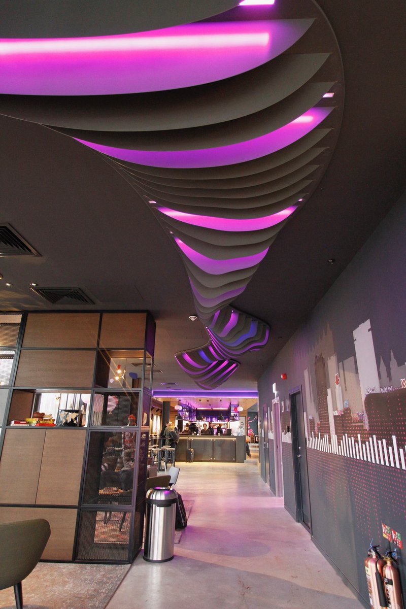 lazerian's tweet image. 🎵 Throwback to Soundwaves — our sculptural take on music for Moxy Birmingham.
We turned the phrase “At the Moxy Birmingham” into a 3D waveform. Sound made visible. Rhythm without noise.
#Lazerian #SoundwavesSculpture #MusicInspiresArt #WaveformArt #MoxyHotels #DesignThatSpeak
