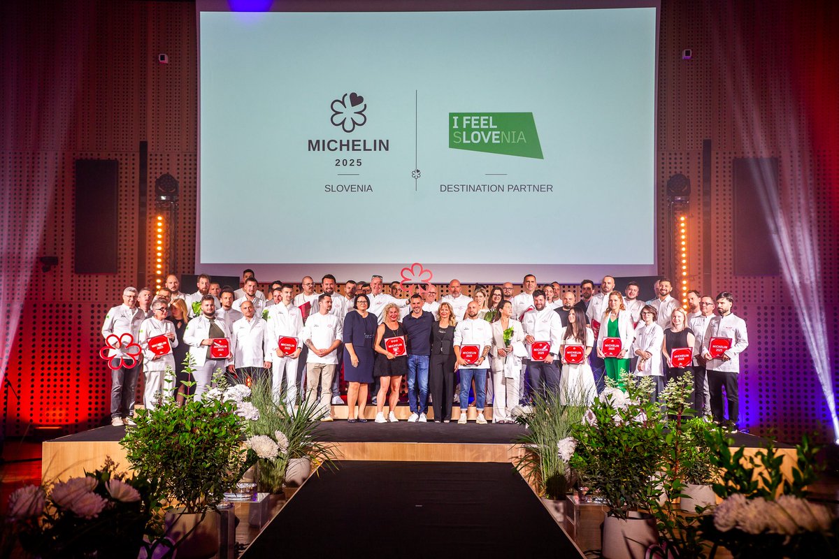 ✨The MICHELIN Guide Slovenia 2025 includes 72 restaurants, nine more than last year. Twelve Michelin stars shine on the Slovenian map this year.

📍Press release: ter.li/p1p7et

#ifeelslovenia #michelinguide #tasteslovenia