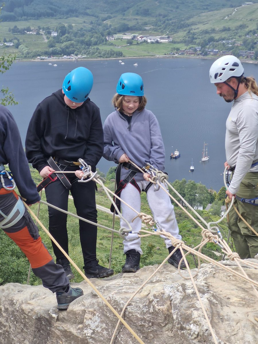 St Ninian's Primary tweet media