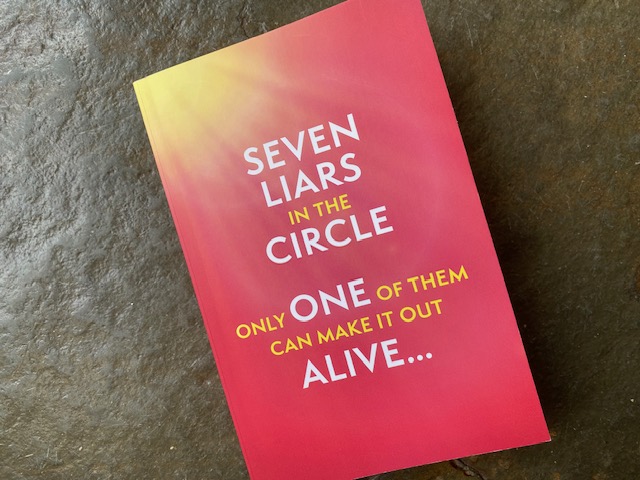 Today's review... 'Circle of Liars' by Kate Francis <a href="/Usborne/">Usborne Publishing</a> Such a good read!
throughthebookshelf.com/reviews/circle…